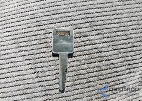 1994 Chevrolet Gmt-400 C1500 z USA, uszkodzony, nr VIN 1GCDC14H4RZ101095